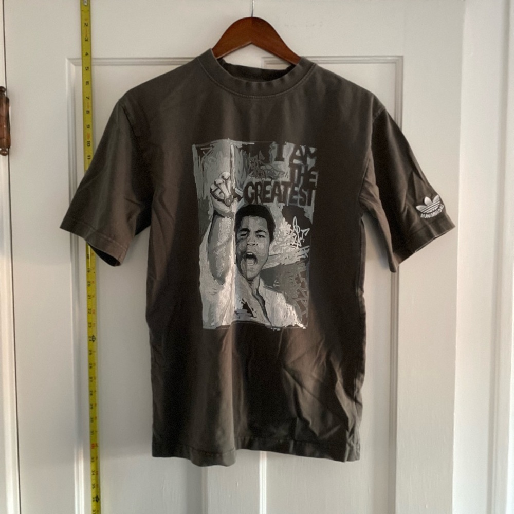 ~Vintage Muhammad Ali Adidas Shirt, early 2000s
